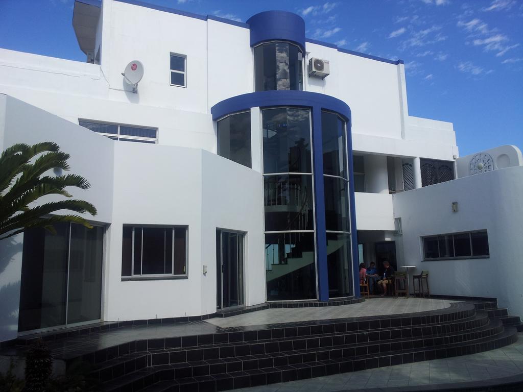 Bread & Barrel Palazzo Blouberg Hotel Bloubergstrand Buitenkant foto