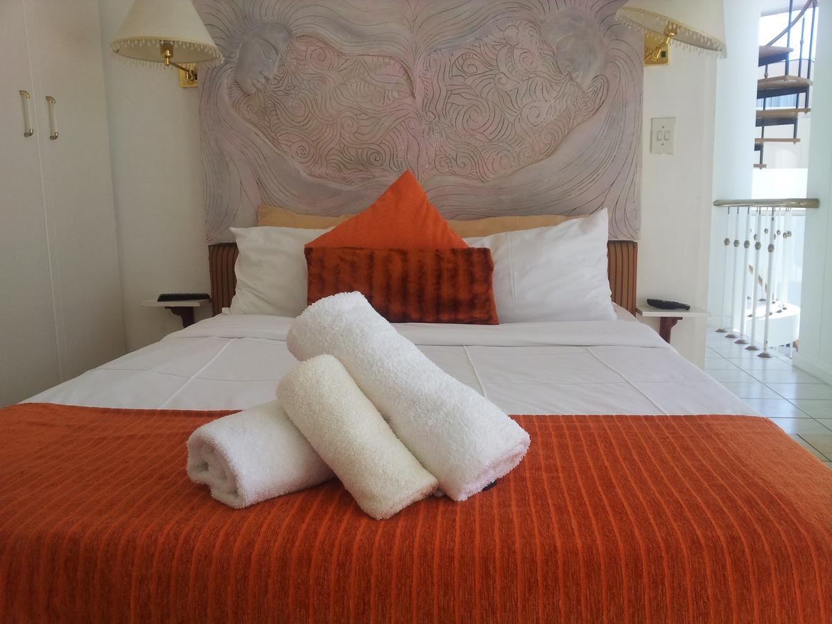 Bread & Barrel Palazzo Blouberg Hotel Bloubergstrand Buitenkant foto