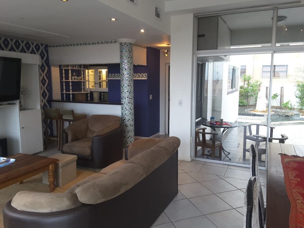 Bread & Barrel Palazzo Blouberg Hotel Bloubergstrand Buitenkant foto
